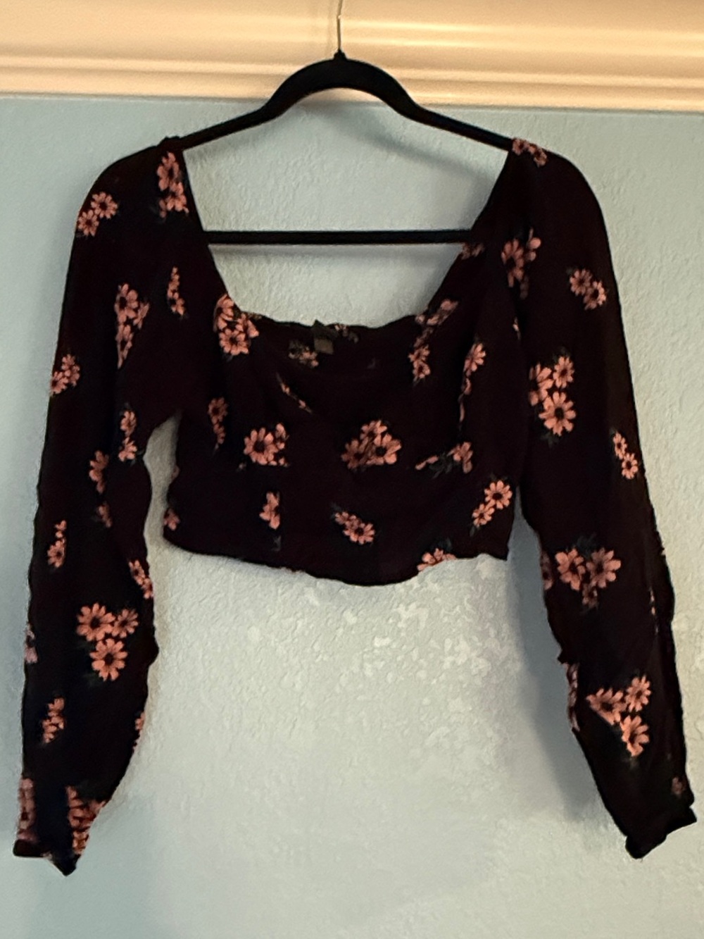 Floral Long Sleeve Croptop